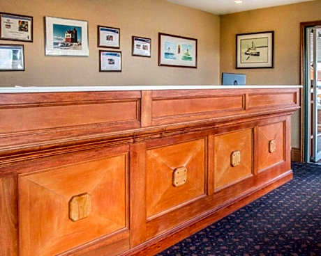Mackinac Lodge