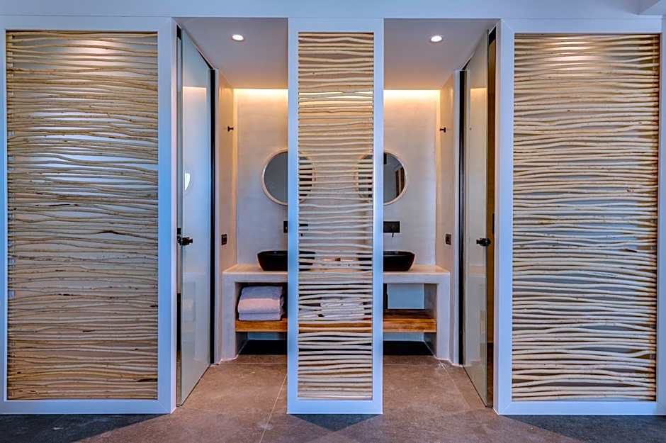 Elements Cozy Suites Pyrgos