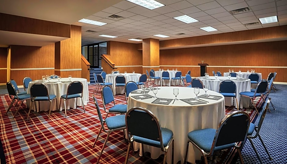 Graduate by Hilton Lincoln