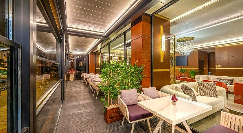 Best Western Premier Hidden Hills Hotel