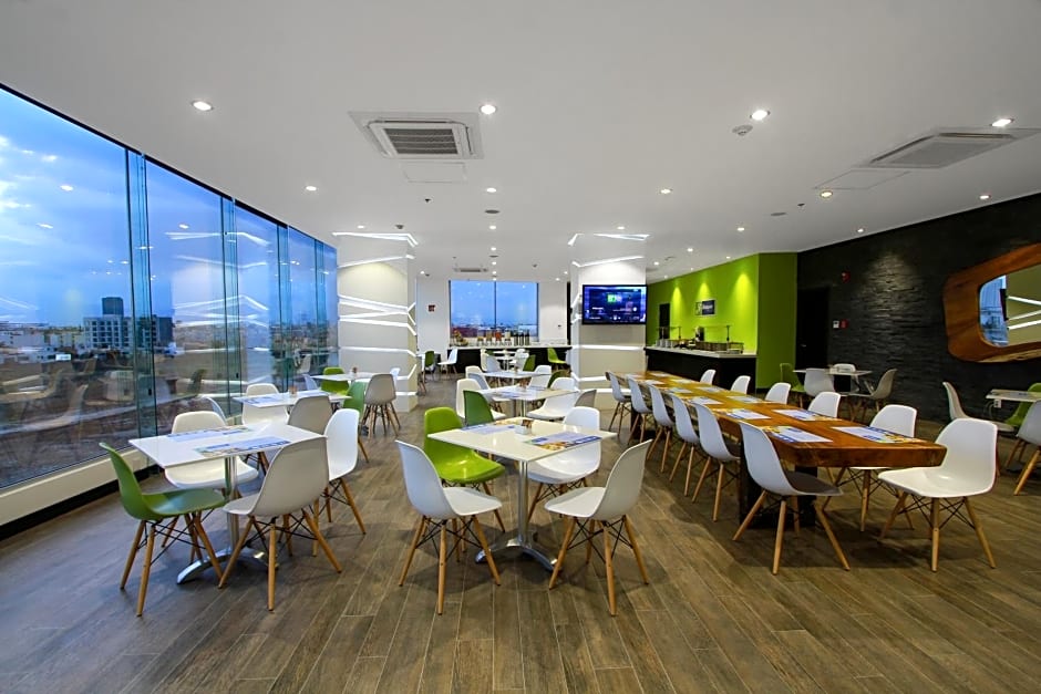 Holiday Inn Express & Suites Puebla Angelopolis By IHG