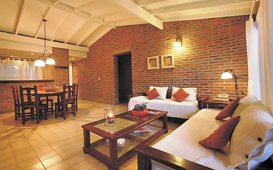 Carilo Village Apart Hotel & Spa