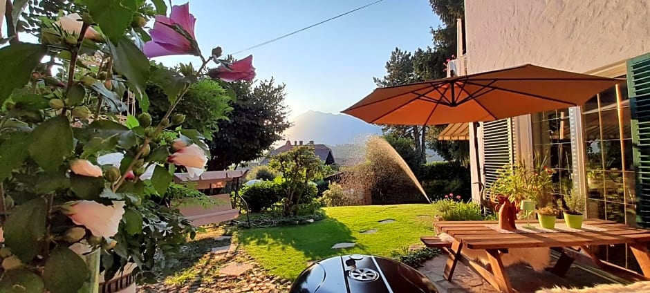 Home Suite Home Bed & Breakfast