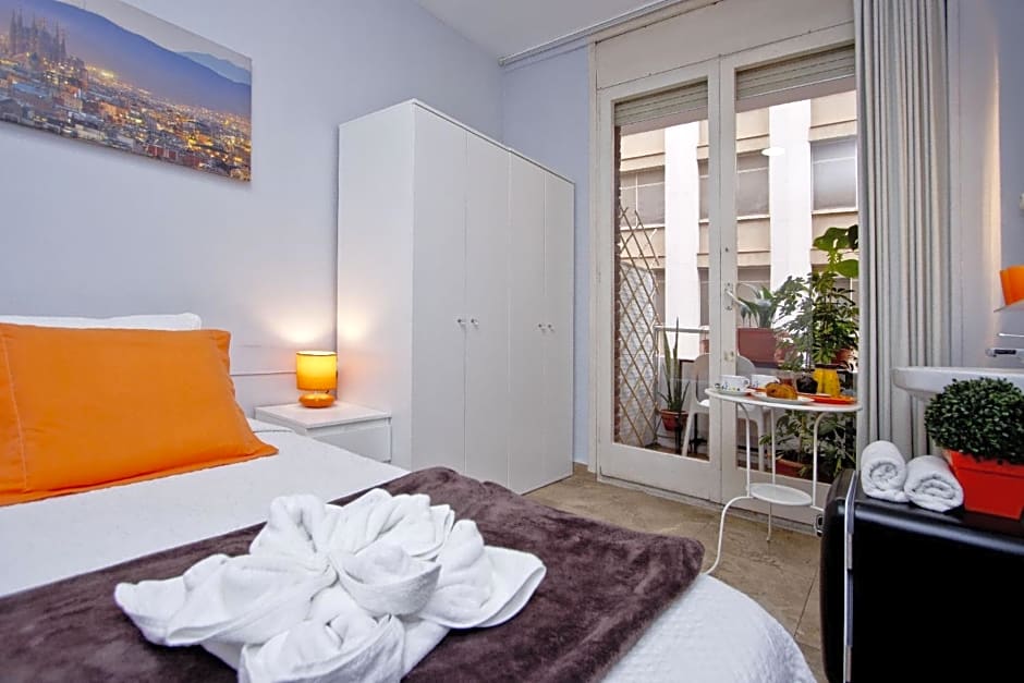 Barcelona City Seven