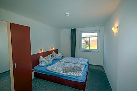 Apartment with Terrace (4-6 Adults)