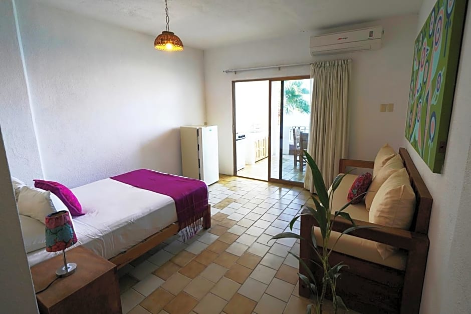 Emperador Vallarta Beachfront Hotel and Suites