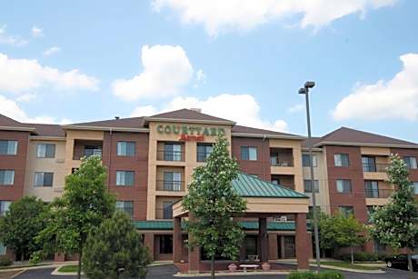 Courtyard by Marriott Chicago Bloomingdale