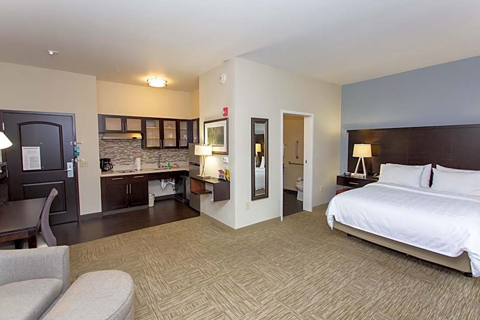 Staybridge Suites Bowling Green By IHG