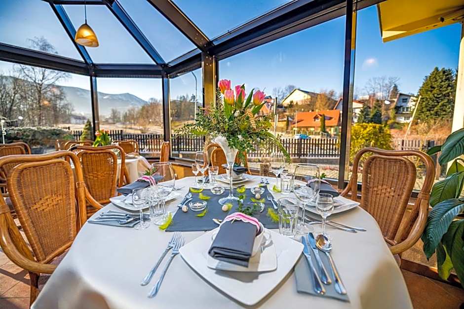 Nowa - Ski SPA Hotel