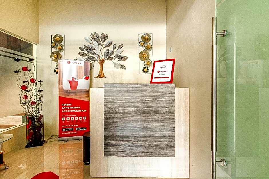 RedDoorz Syariah @ Kertomenanggal Surabaya