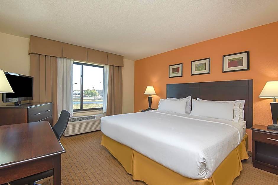 Holiday Inn Express and Suites Lafayette East By IHG