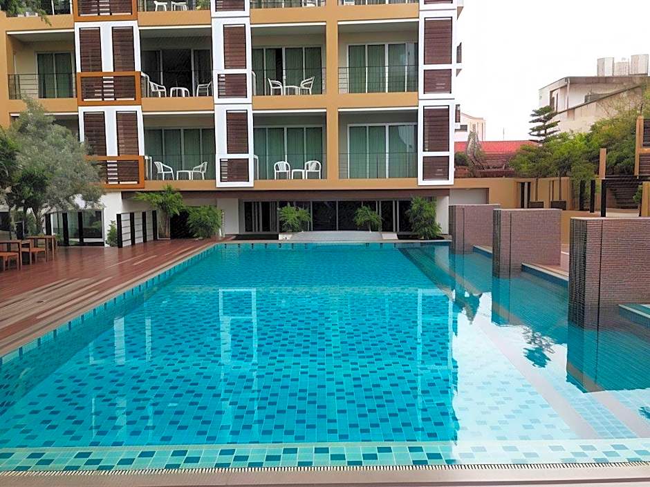 August Suites