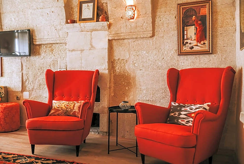 Elaa Cave Hotel