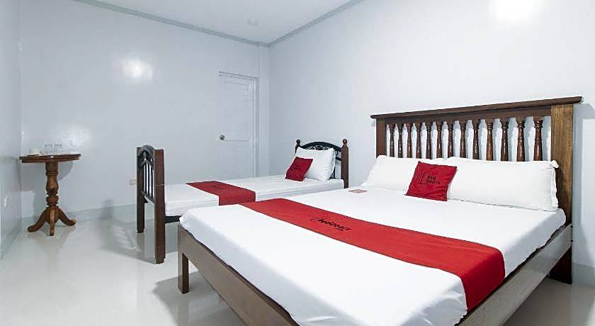 RedDoorz @ Guimod Transient House Ilocos Sur