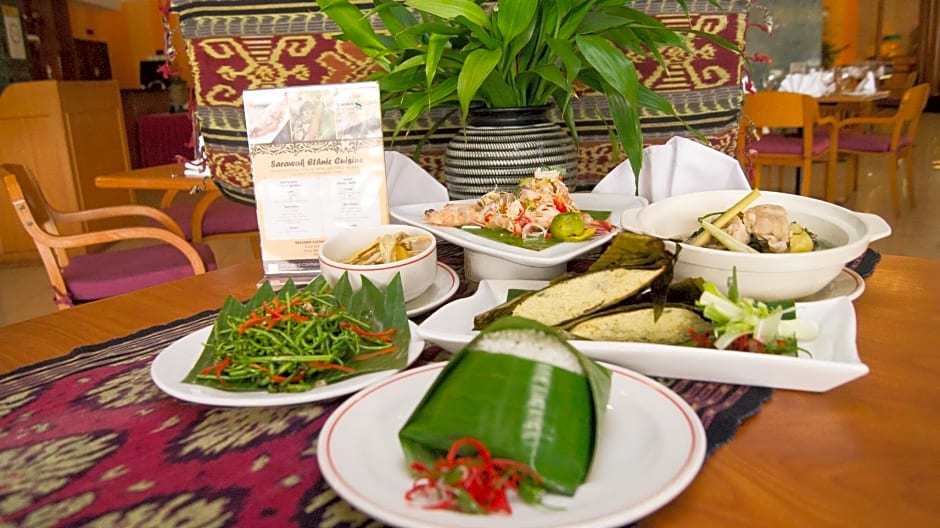 Grand Continental Kuching Hotel