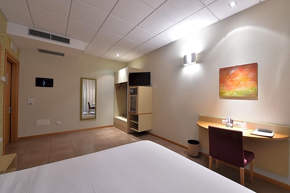 Tati' Hotel