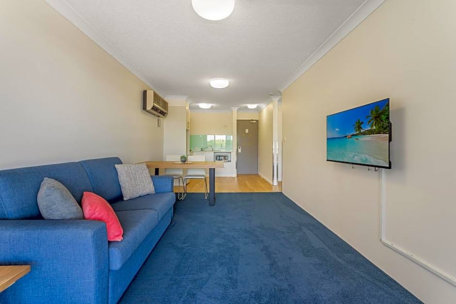 Nelson Towers Motel & Apartments