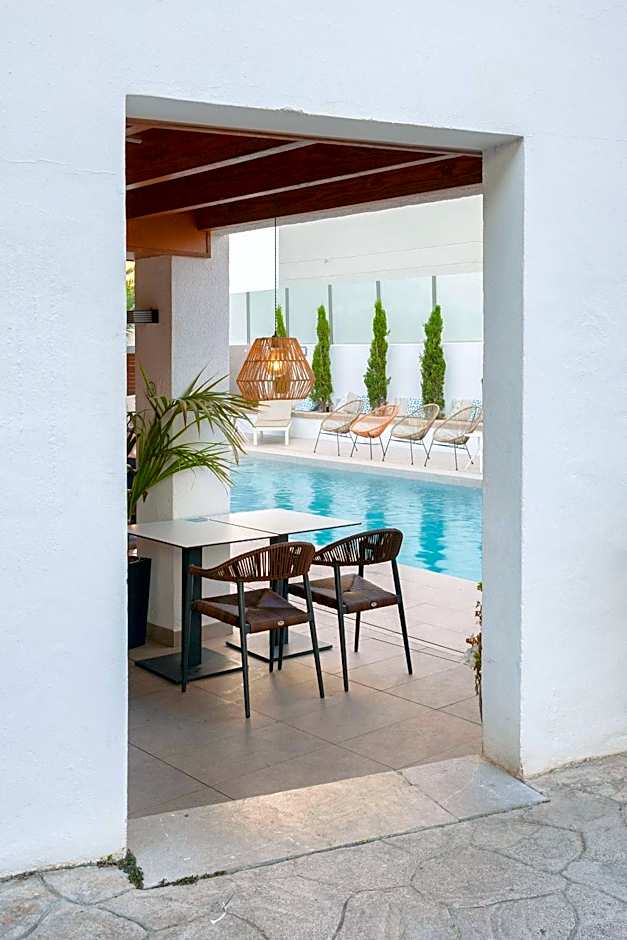 Flacalco Hotel & Apartments