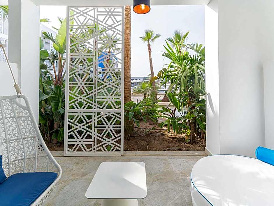 Photo 1 of 6 of Luxury 2 Twin Beds, Garden View, Terrace
