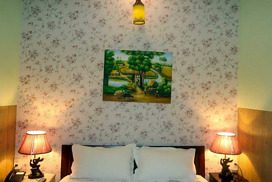 Kim Long Hotel