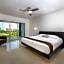 Mareazul Family Beach Condohotel