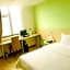 7 Days Inn Xichang Hangtian Avenue Toursim Center