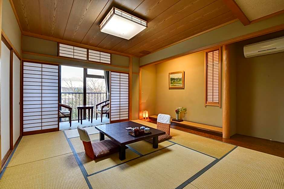 Rakusuien