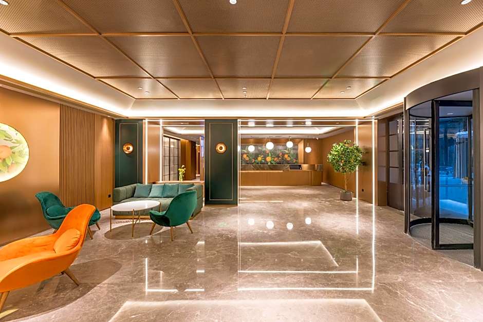 Orange Hotel Nantong Yuanrong Plaza