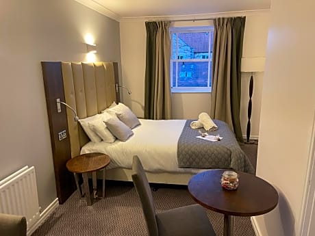 Standard Single & Double Room