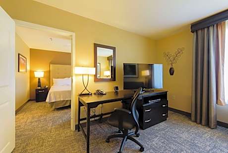 1 King Bed 1 Bedroom Suite Nonsmoking