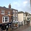 Pilgrims Hotel