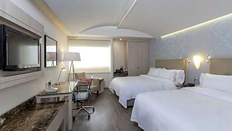 Standard Queen Room with Two Queen Beds