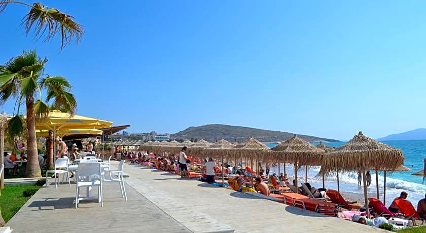 Saranda International