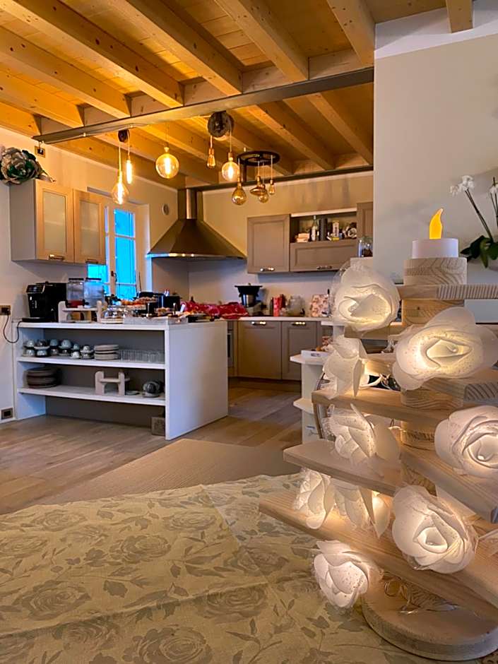 ROSETO HOLIDAYS AZZURRO