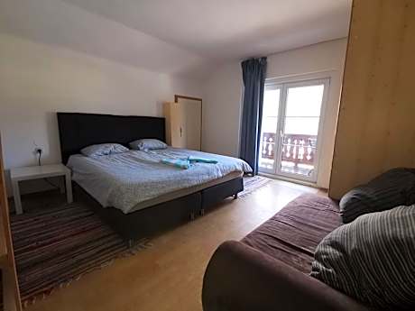 Double Room with Shared Bathroom