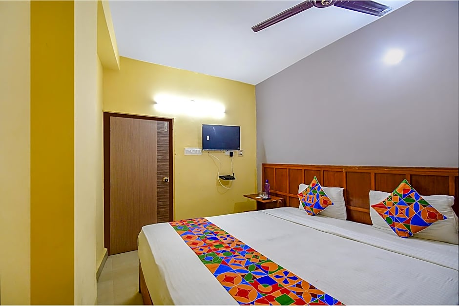 Capital O 85950 Indigo Inn – Calcutta, LA