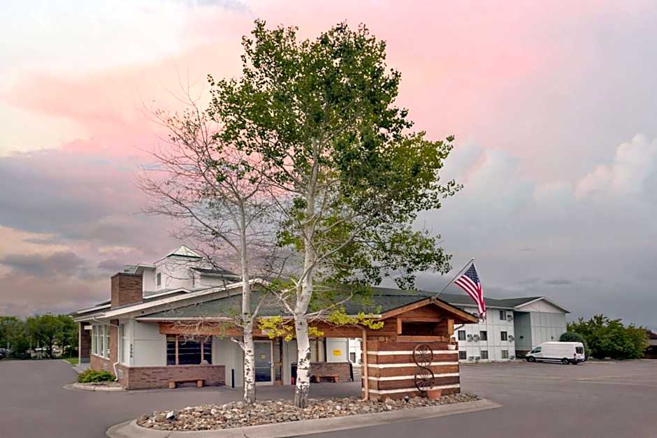 Super 8 by Wyndham Helena