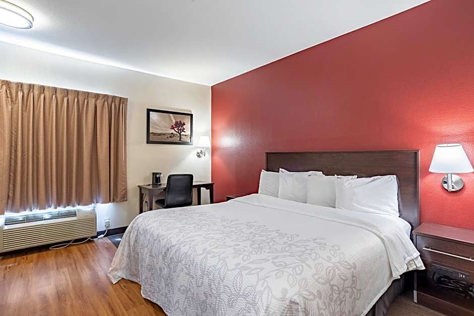 Red Roof PLUS+ Tempe - Phoenix Airport