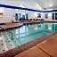 La Quinta Inn & Suites by Wyndham Newport