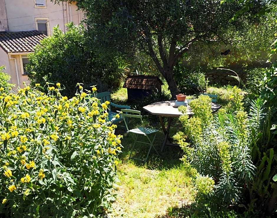 Chambre d'hôtes Le Rougeyras