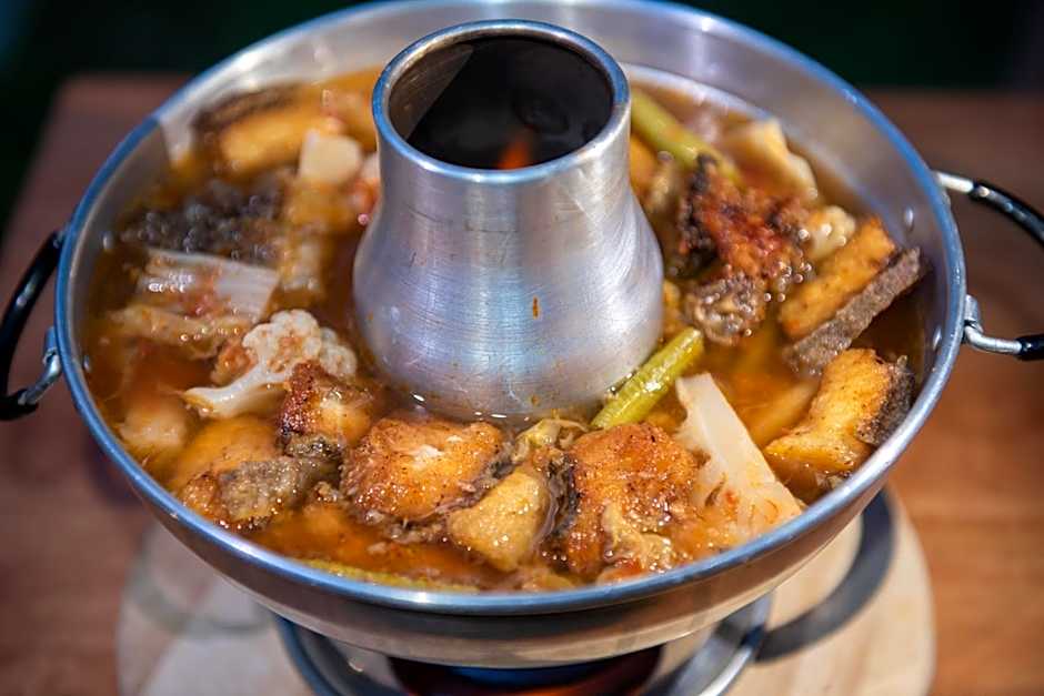 Huaysompoi Valley Nan