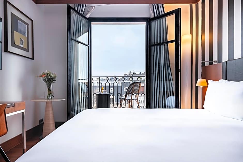 Grand Hôtel Champs-Elysées