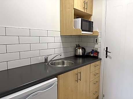 Quadruple Room with Bathroom