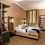 Hotel Savoy