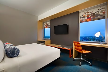 Aloft, Guest room, 1 King