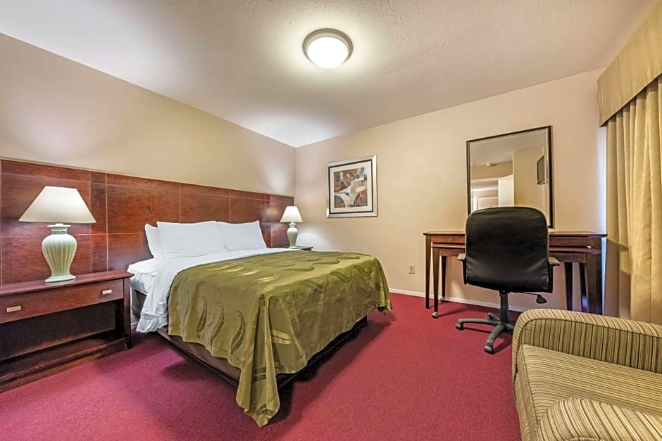 Quality Inn Monterey