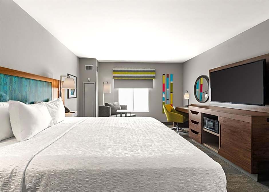 Hampton Inn By Hilton Columbus-North