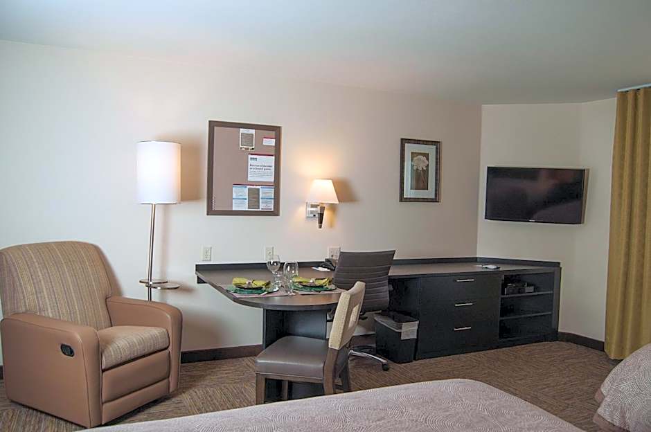 Candlewood Suites Fort Collins By IHG