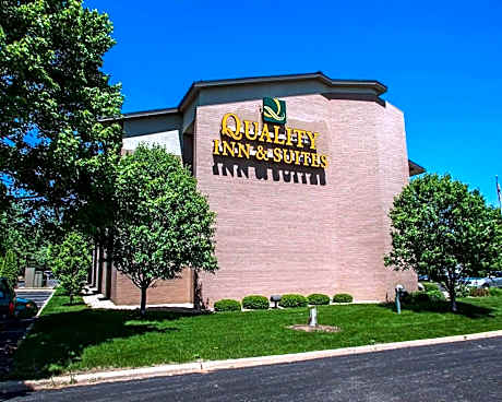 Quality Inn & Suites Peoria North