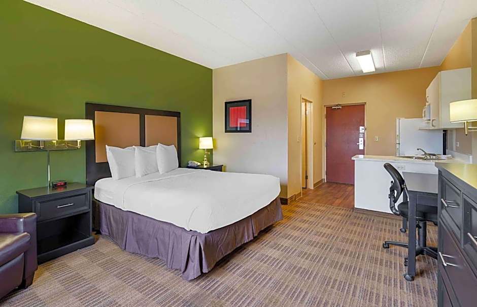 Extended Stay America Suites - Chicago - Elmhurst - O Hare